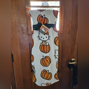 Hello kitty throw blanket